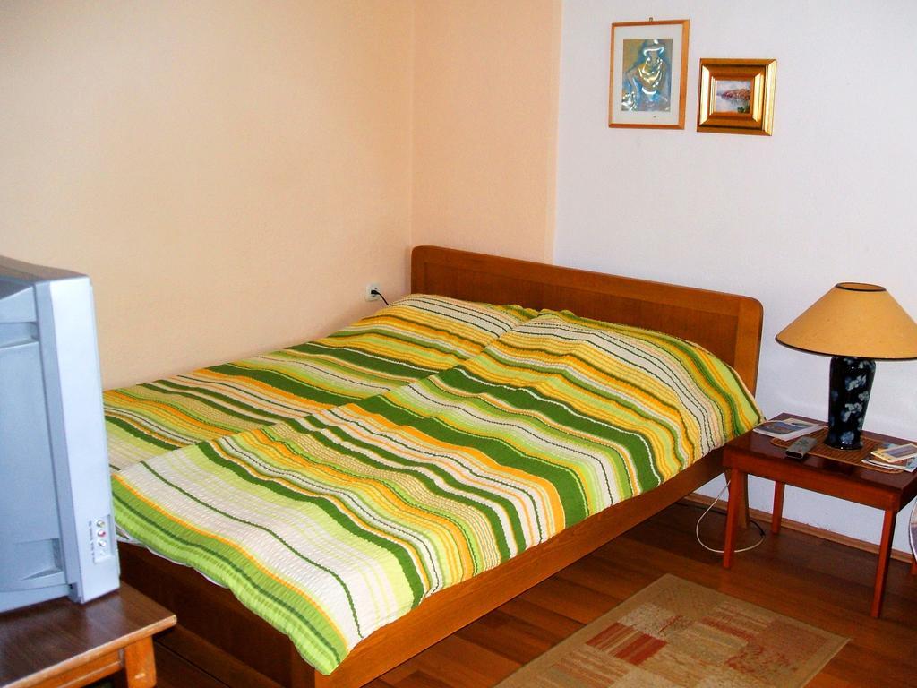 أوهغيد Zura Apartments الغرفة الصورة