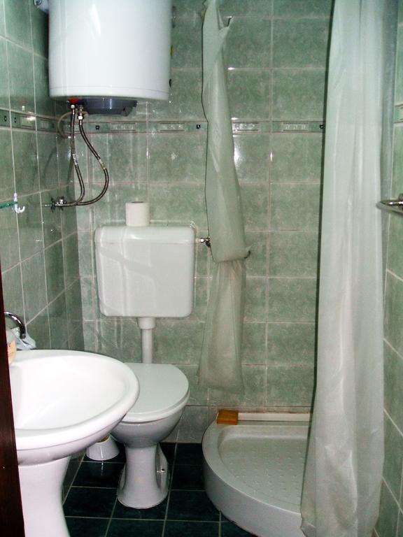 أوهغيد Zura Apartments الغرفة الصورة